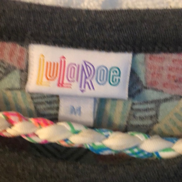 Lularoe Randy- Green Abstract - Picture 2 of 3